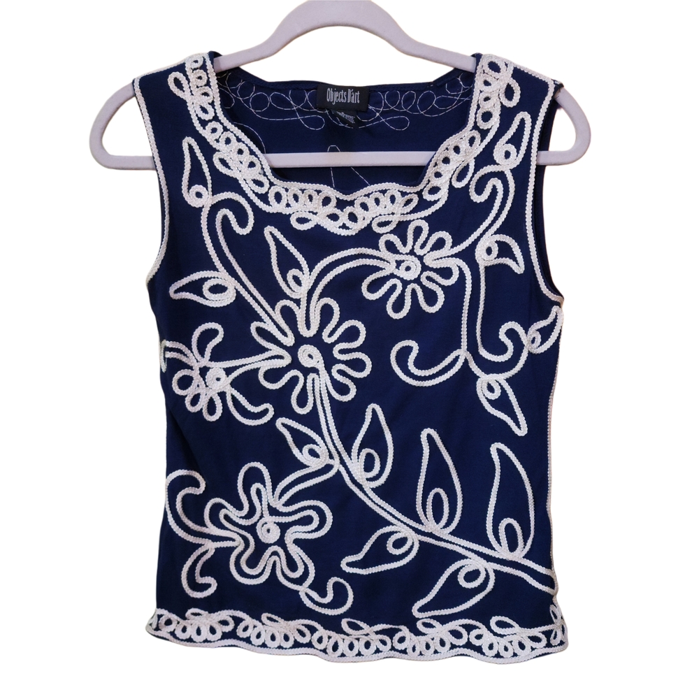 Vintage Y2K Elegant Navy Blue And White Embroidered Sleeveless Top Size S